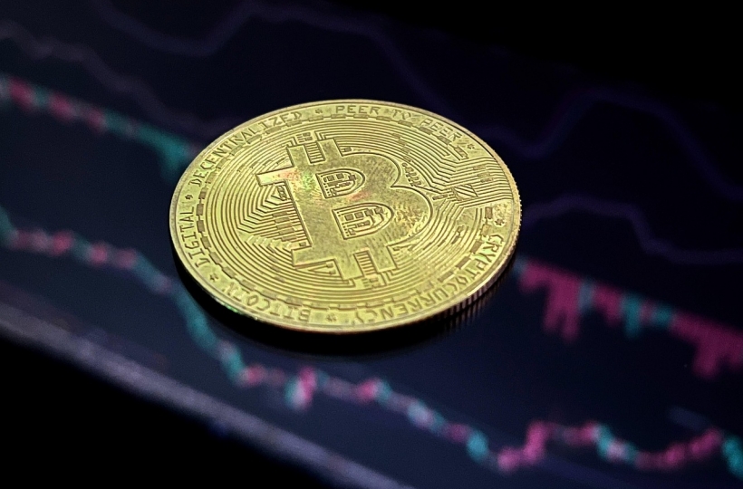 欧逸交易所手机版官网完成全面升级：交易响应速度提升35%，新增AI智能客服