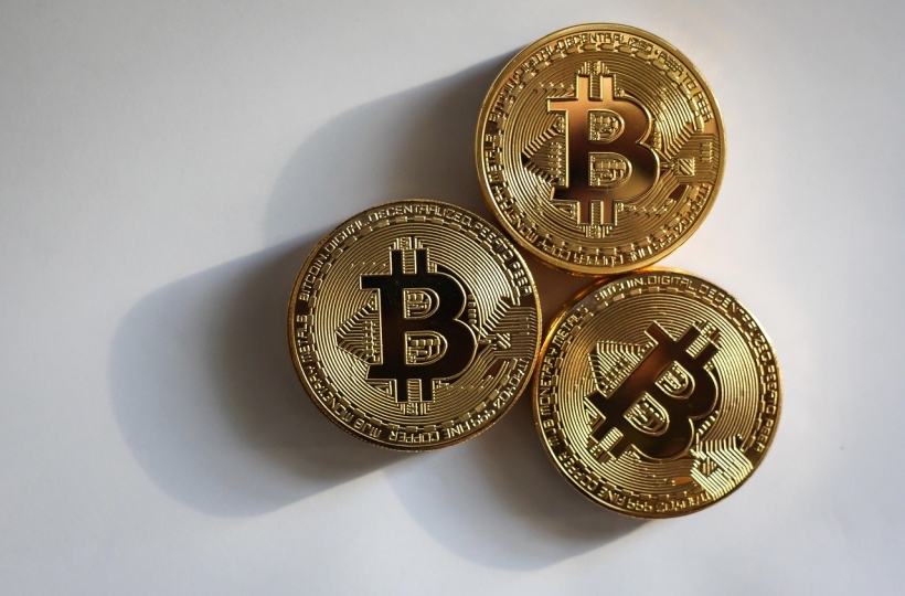 欧艺元宇宙App全球上线！首月下载量突破200万次