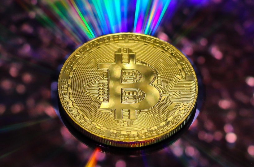 欧易OKX提现时间突破纪录！平均处理降至90秒 闪电通道同步上线