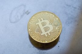 欧意App以太坊质押专区上线首周吸金2亿美元 二维码下载量飙升300%